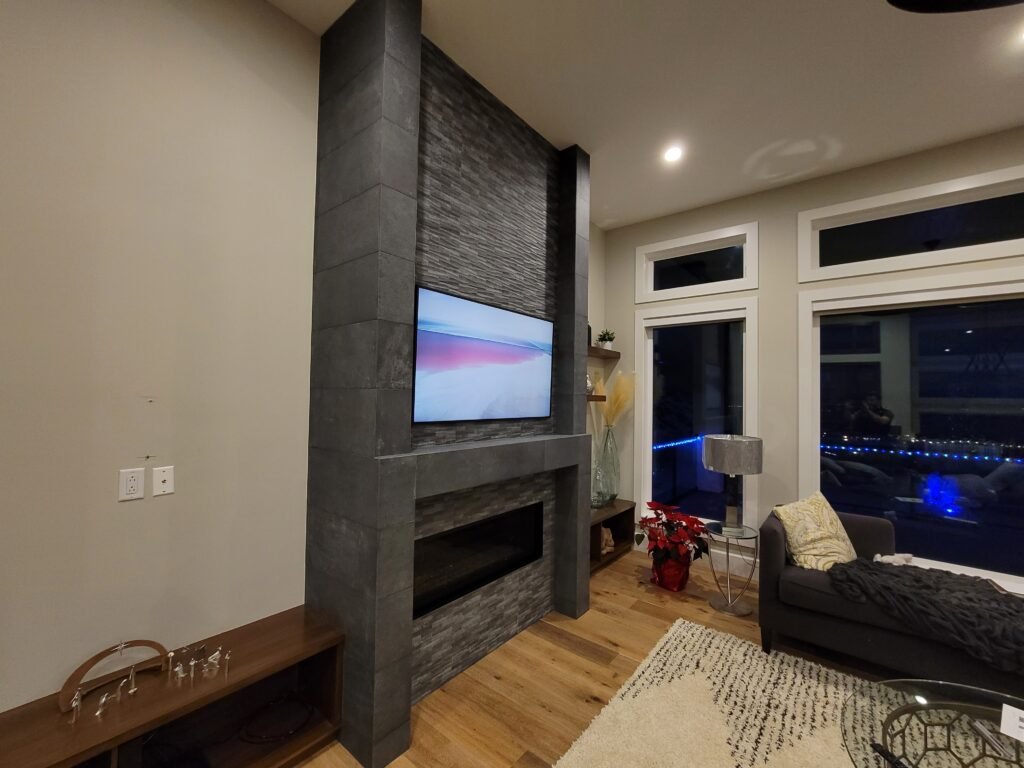 Custom Home Theatre Wall Mounted Living Room Installation Performed by Mission Audio Visual in Peachland, Bc